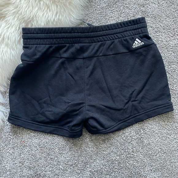 Adidas black shorts - Picture 5 of 5